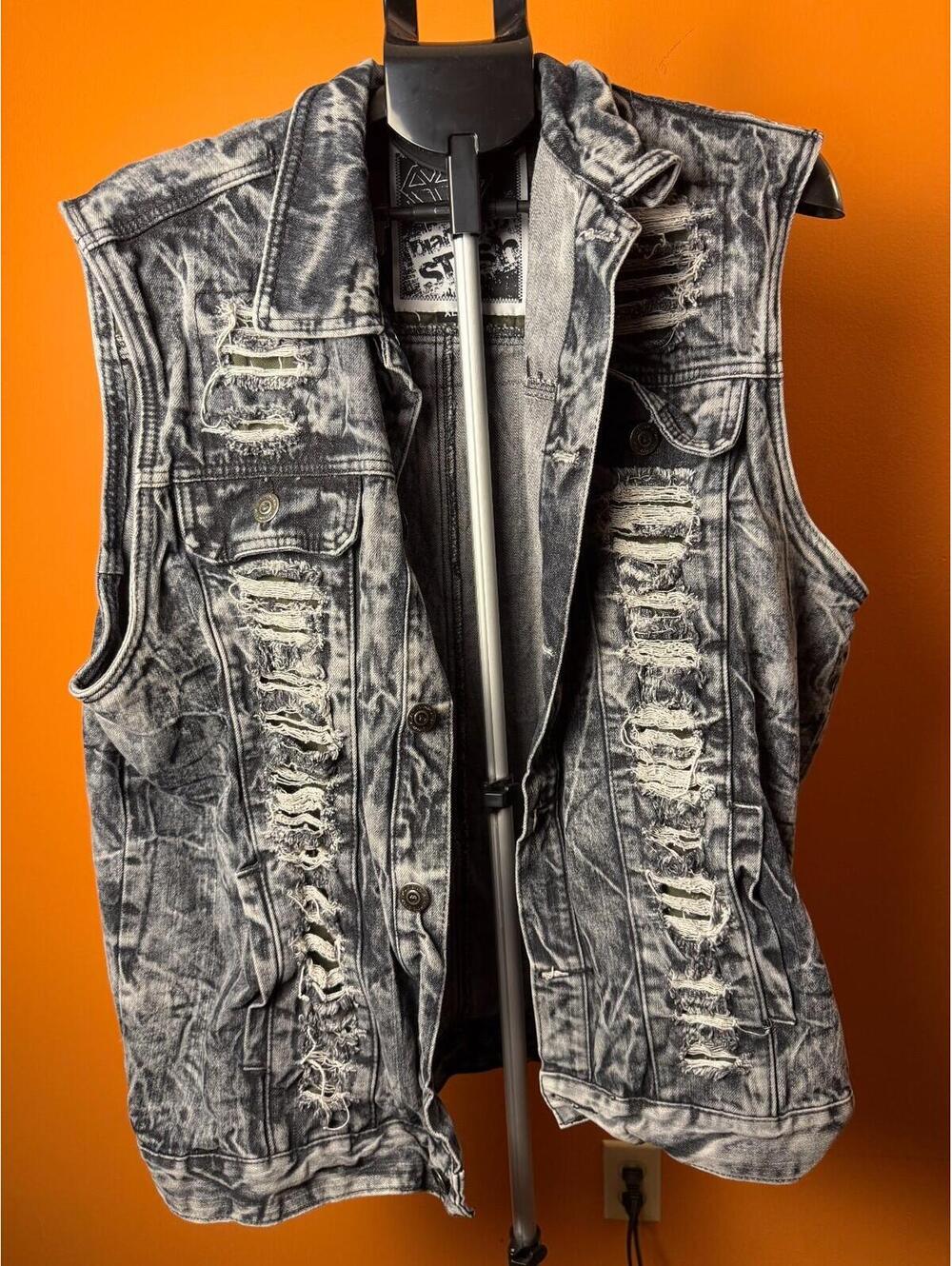 Diamond Stash XL vintage denim vest rock and roll mohawk kitty on back
